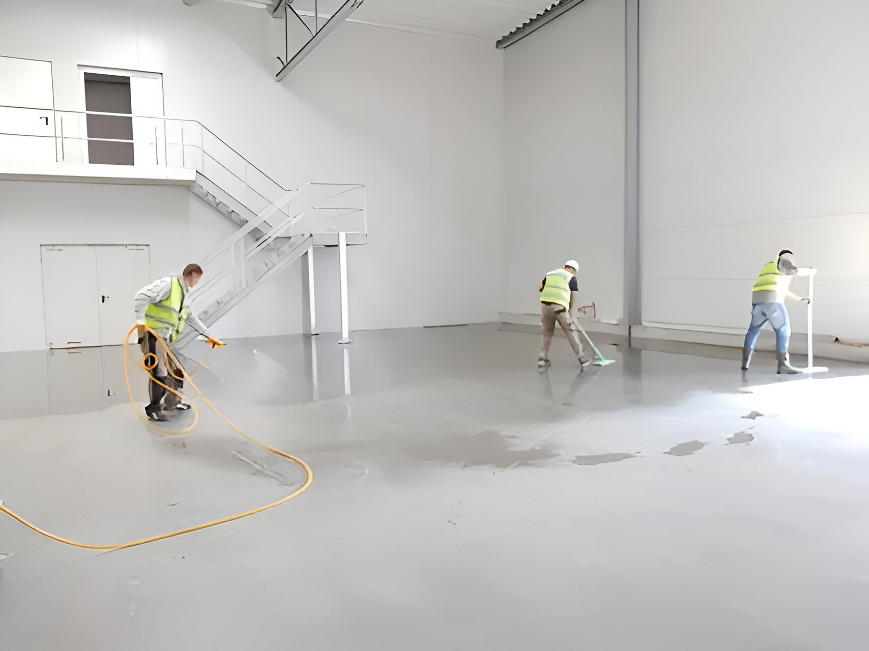 Bee Friends cleaning professionals working together on a large project